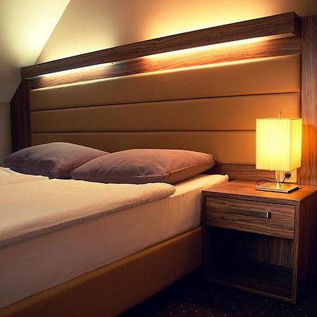Hotel Opara トレビニェ エクステリア 写真